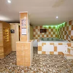 Wellness & Sport Ttc 酒店 弗尔赫拉比