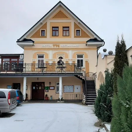 Hotel Wellness & Sport Ttc 3*