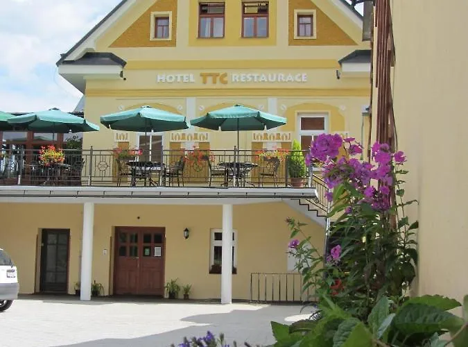 Hotell Wellness & Sport Ttc